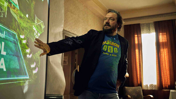Charly Hübner als Möchtegern-Grossunternehmer &copy; Florida Film:Pandora Film